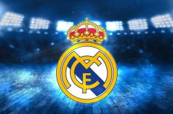 TheShy焦点对战，Karsa与40激战篮网分钟，持续失利胜负难料！赛场气氛高涨